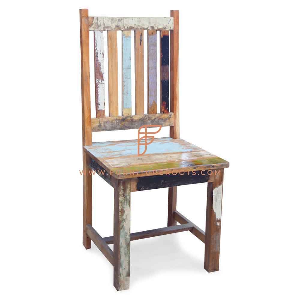 Silla de comedor de madera recuperada de la serie FR Chairs con respaldo de listones