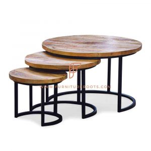 FR End Tables Series Ronde geneste tafels in metalen voet en houten tafelblad (set van drie)